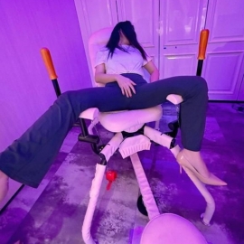 温江女王