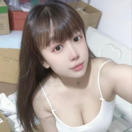 丰满朵朵老师
