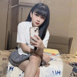 颜值很高小姐姐