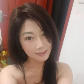 昆明巨乳白嫩御姐