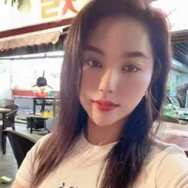 乳交少妇