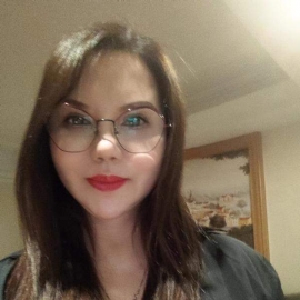 性感丰乳翘臀的小骚妇