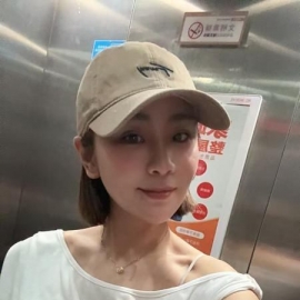 海珠邻家美女