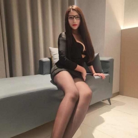 肥臀性瘾大的少妇